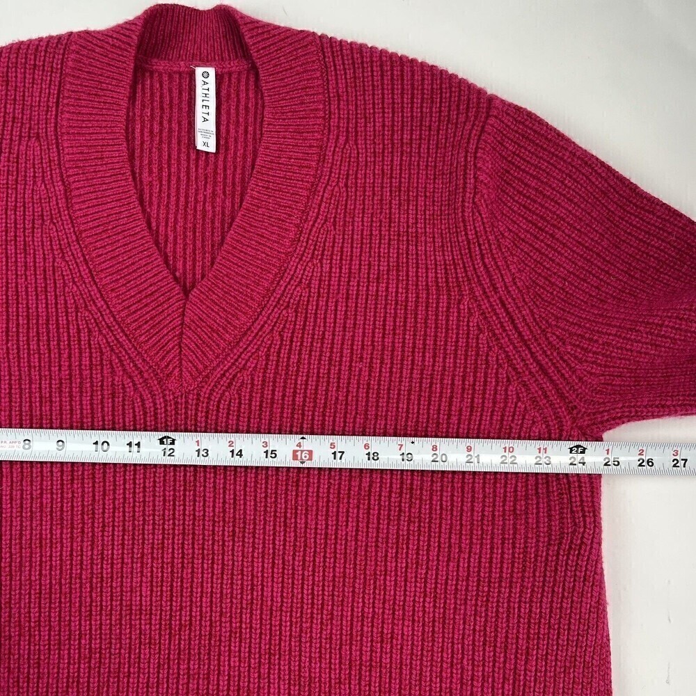 Athleta Shasta Wool Sweater V Neck Oversized chunky cabincore Size XL Pink - Picture 8 of 13
